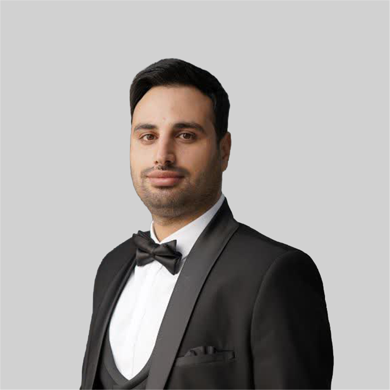 جناب آقای شمس || کارشناس فروش عمده